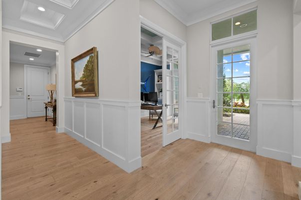 Interior, Recessed Lighting, Wood Texture Flooring