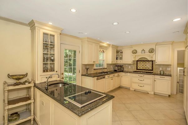 Interior, Kitchen, Recessed Lighting