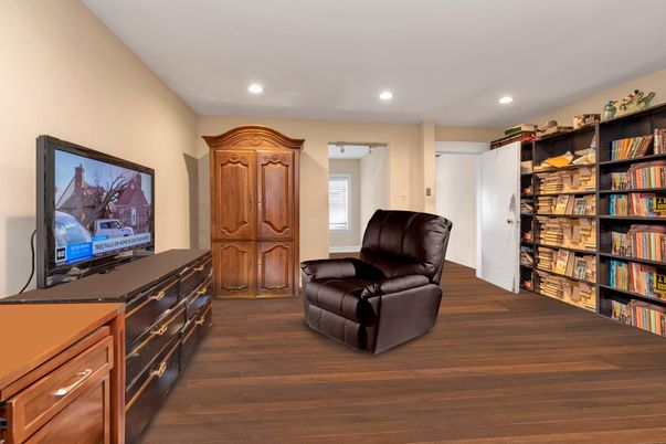 Interior, Recessed Lighting, Wood Texture Flooring