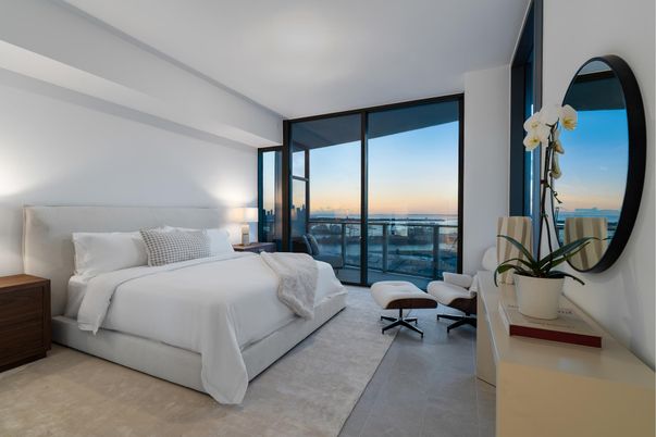 Bedroom, Interior, Water