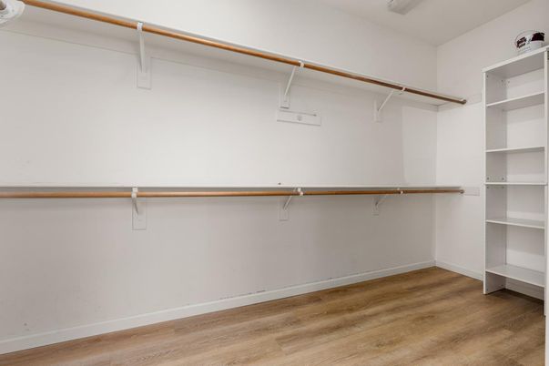 Interior, Walk-in Closets, Wood Texture Flooring