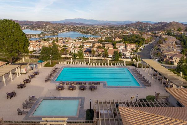 Exterior, Pool, Other