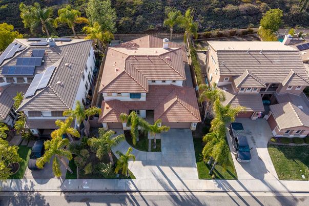 Exterior, Drone