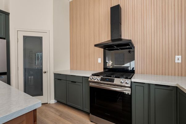 Interior, Kitchen, Stainless Steel Appliances, Wood Texture Flooring