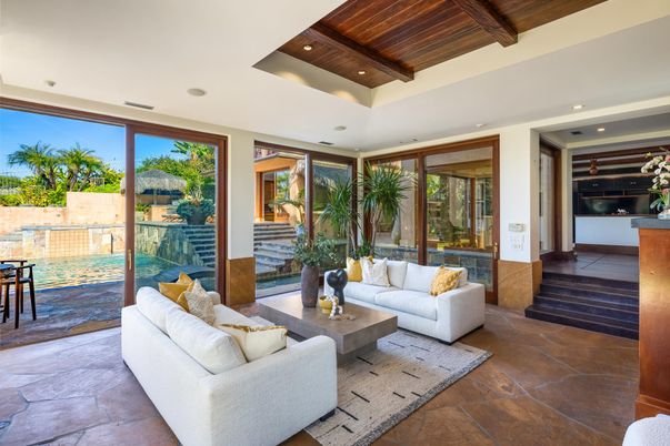 Interior, Living room, Recessed Lighting, Wooden Beams, Wooden Ceilings