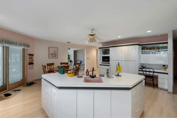 Dining room, Interior, Kitchen, Recessed Lighting, Wood Texture Flooring