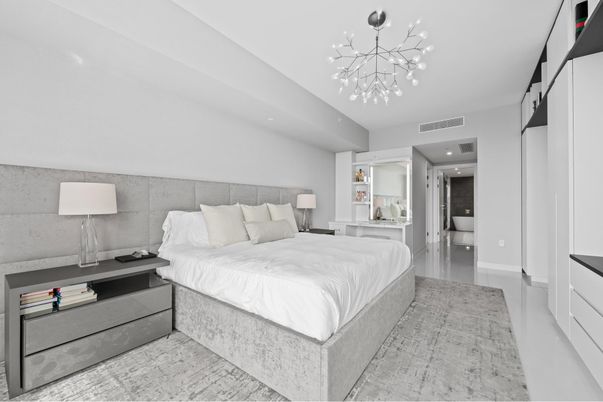 Bedroom, Interior, Pendant Lights, Recessed Lighting