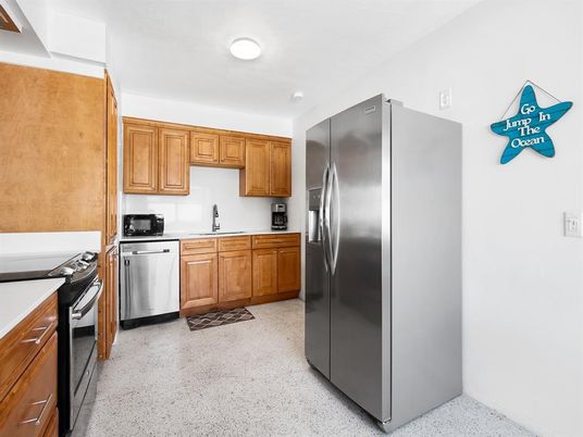 Interior, Kitchen, Stainless Steel Appliances
