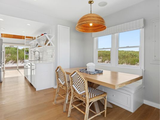 Dining room, Interior, Kitchen, Recessed Lighting, Wood Texture Flooring
