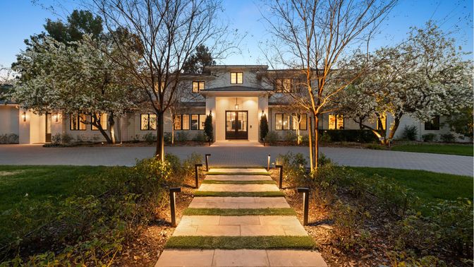 Backyard, Exterior, Facade, French Provincial