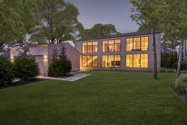 Attached, Backyard, Exterior, Facade, Brick Facade, Georgian