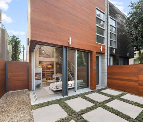 Exterior, Facade, None