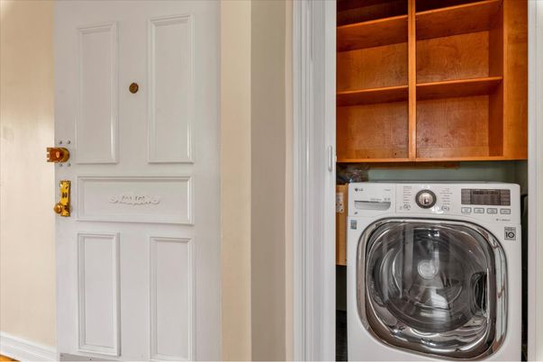 Interior, Utility Closets, Washer