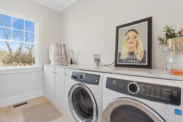 Interior, Washer