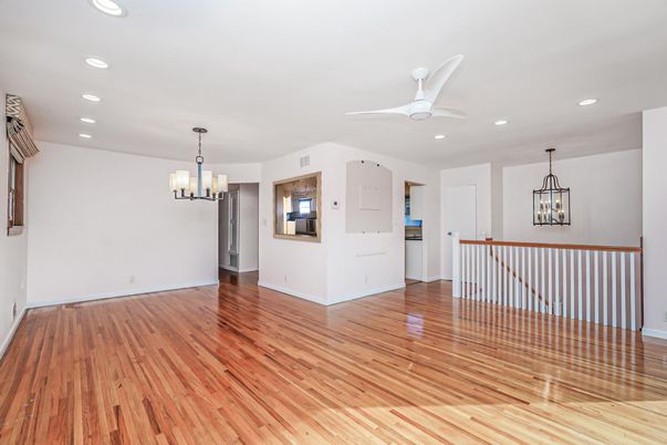 Chandelier, Empty room, Interior, Pendant Lights, Recessed Lighting, Wood Texture Flooring