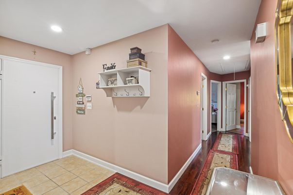 Elevator, Interior, Recessed Lighting