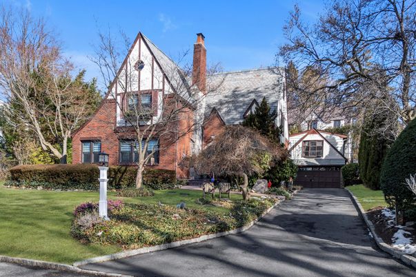 Exterior, Facade, Brick Facade, Tudor Revival