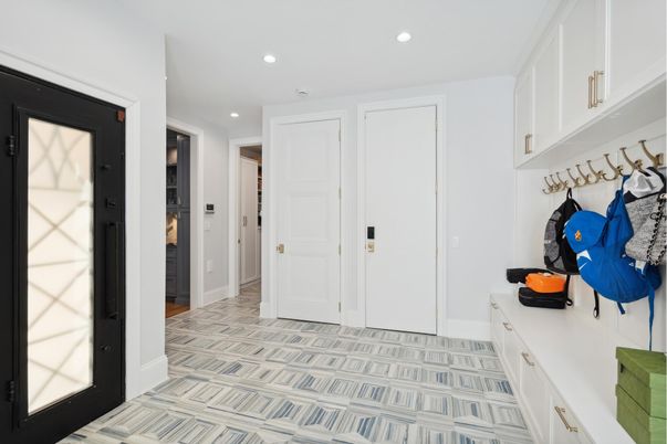 Interior, Recessed Lighting