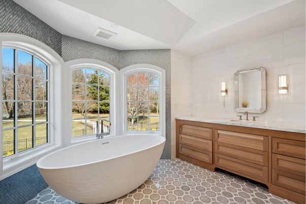 Bathroom, Dual Sink Vanities, Free Standing Baths, Interior