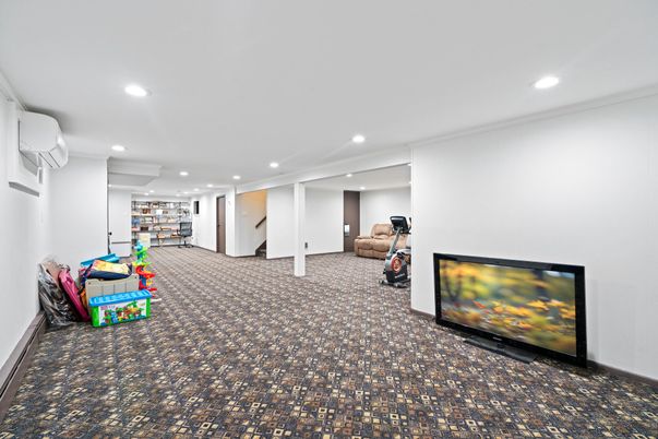 Interior, Recessed Lighting