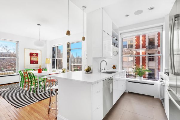 Dining room, Interior, Kitchen, Pendant Lights, Stainless Steel Appliances, Wood Texture Flooring