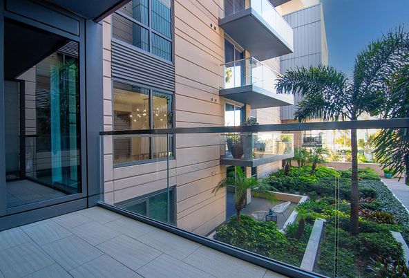 Exterior, Facade, None