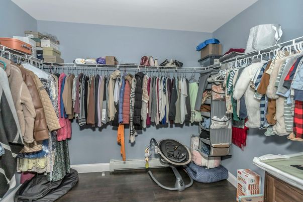 Interior, Walk-in Closets, Wood Texture Flooring