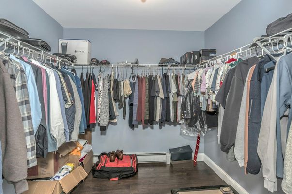 Interior, Walk-in Closets, Wood Texture Flooring