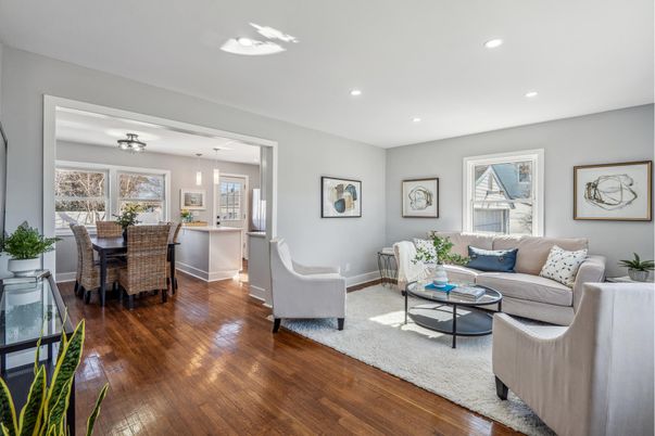 Dining room, Interior, Living room, Pendant Lights, Recessed Lighting, Wood Texture Flooring