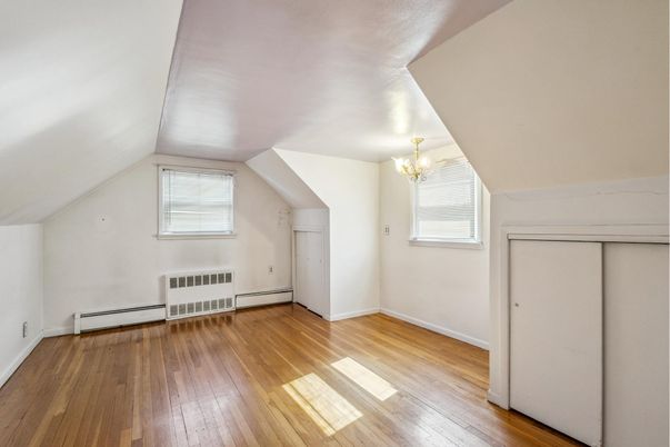 Chandelier, Empty room, Interior, Wood Texture Flooring