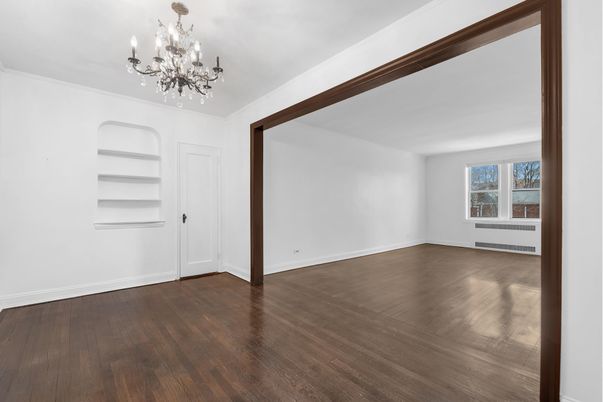 Chandelier, Empty room, Interior, Wood Texture Flooring