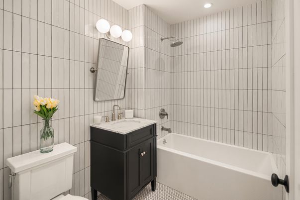 Bathroom, Interior, Recessed Lighting