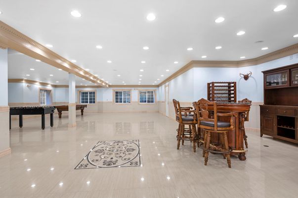 Billiard Table, Game Room, Interior, Recessed Lighting