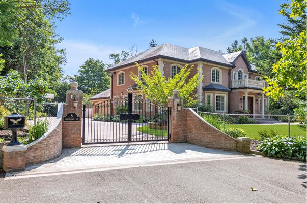 Exterior, Facade, Brick Facade, French Provincial