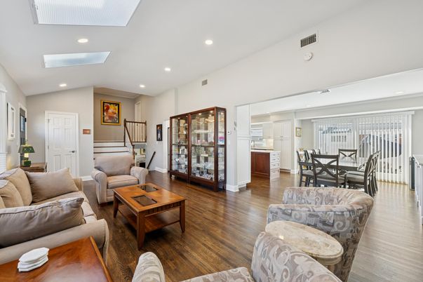 Dining room, Interior, Living room, Recessed Lighting, Wood Texture Flooring