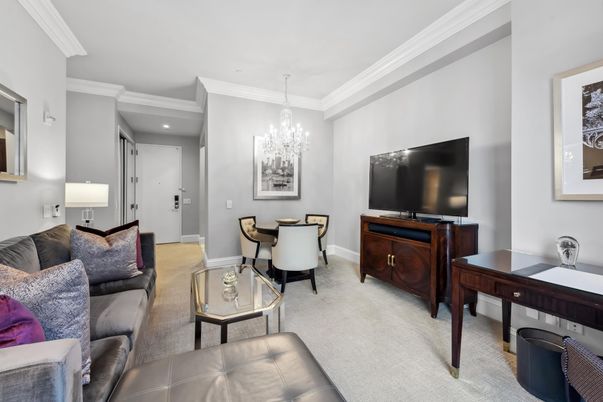 Chandelier, Dining room, Interior, Living room, Recessed Lighting