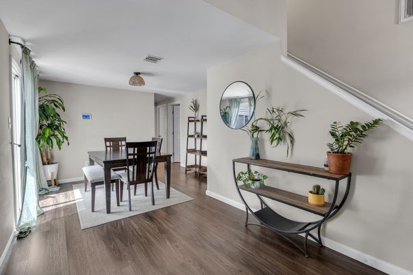 Dining room, Interior, Wood Texture Flooring