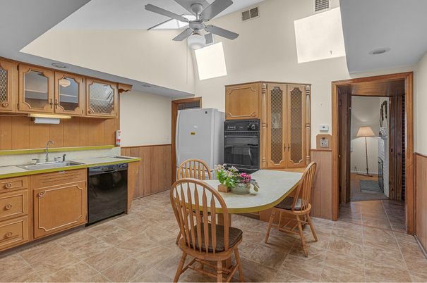 Dining room, Interior, Kitchen