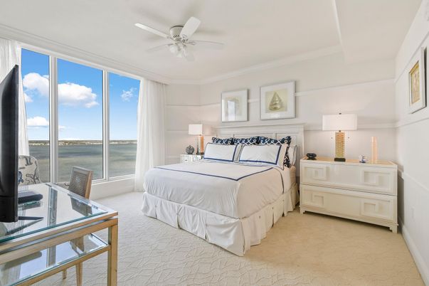 Bedroom, Interior, Water