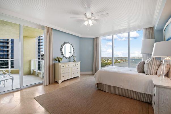 Bedroom, Interior, Water