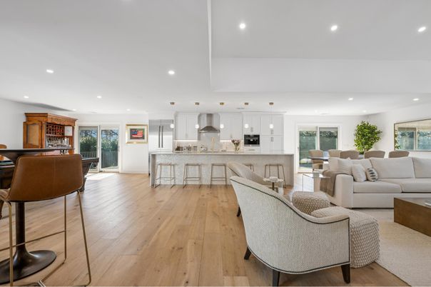Dining room, Interior, Kitchen, Living room, Pendant Lights, Recessed Lighting, Stainless Steel Appliances, Wood Texture Flooring