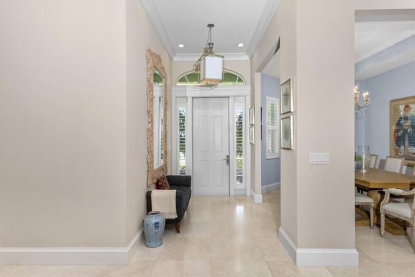 Chandelier, Dining room, Interior, Recessed Lighting