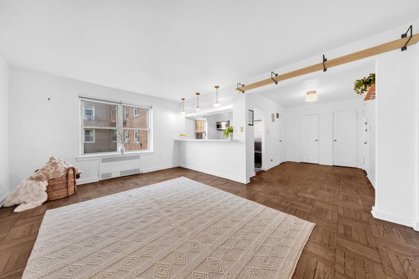 Interior, Kitchen, Pendant Lights, Wood Texture Flooring