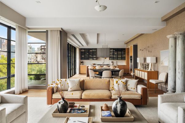 Dining room, Interior, Kitchen, Living room, Pendant Lights, Recessed Lighting, Wood Texture Flooring