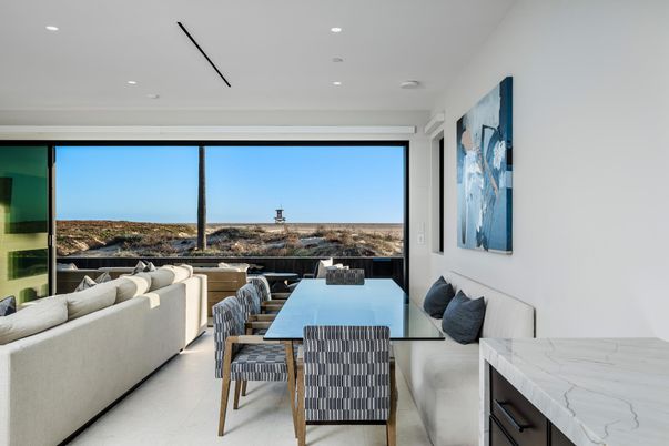 Dining room, Interior, Living room, Recessed Lighting