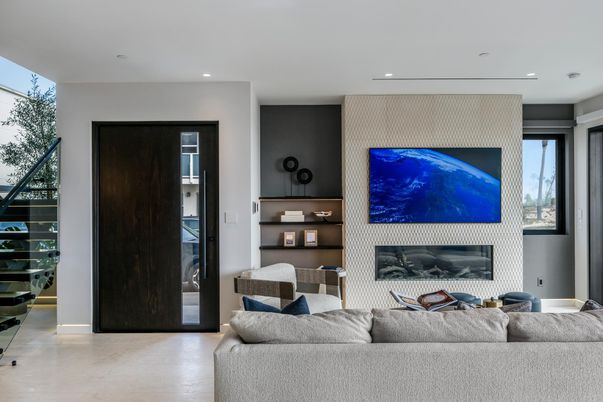 Fireplace, Interior, Living room, Recessed Lighting