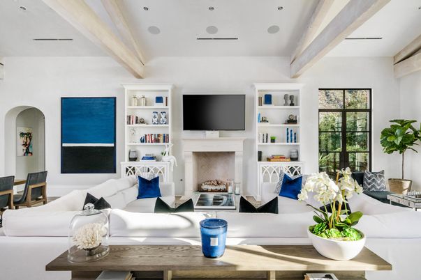 Fireplace, Interior, Living room, Recessed Lighting