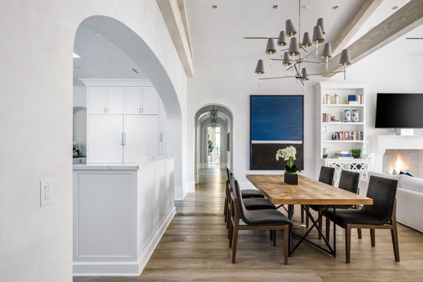 Chandelier, Dining room, Fireplace, Interior, Pendant Lights, Wood Texture Flooring