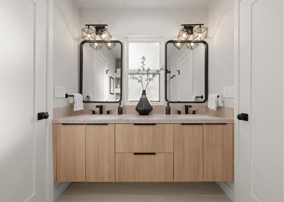 Bathroom, Dual Sink Vanities, Interior