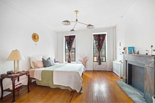 Bedroom, Fireplace, Interior, Wood Texture Flooring